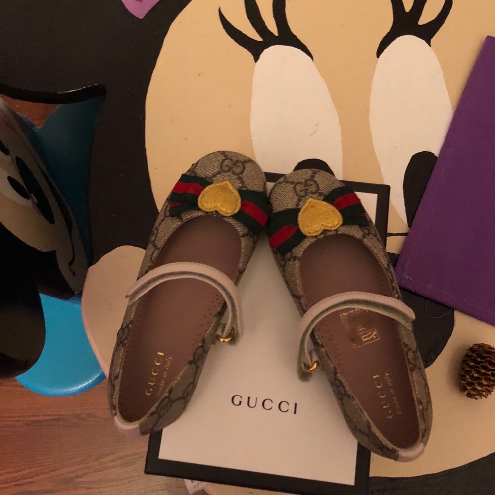 Authentic Little Girls Gucci Shoes